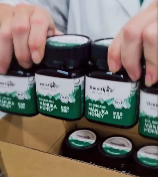 Disfrute de lo mejor de la naturaleza: miel de Manuka orgánica TranzAlpine